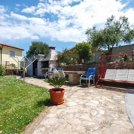 Fuer 4 Personen Ca 100 Qm In Premantura, Istrien Istrische Riviera Apartment *